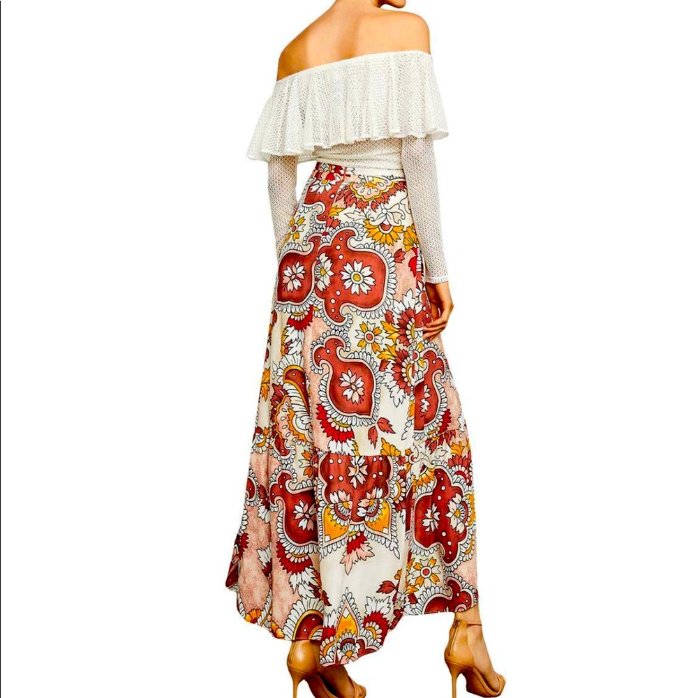 NWT 228$ BCBG MAXAZRIA XXS  WRAP FLORAL SKIRT
